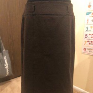 Brown knit skirt